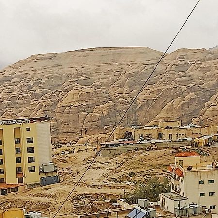 Jordanian Baity Apartment 瓦迪穆萨 外观 照片