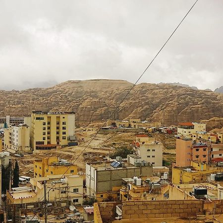 Jordanian Baity Apartment 瓦迪穆萨 外观 照片
