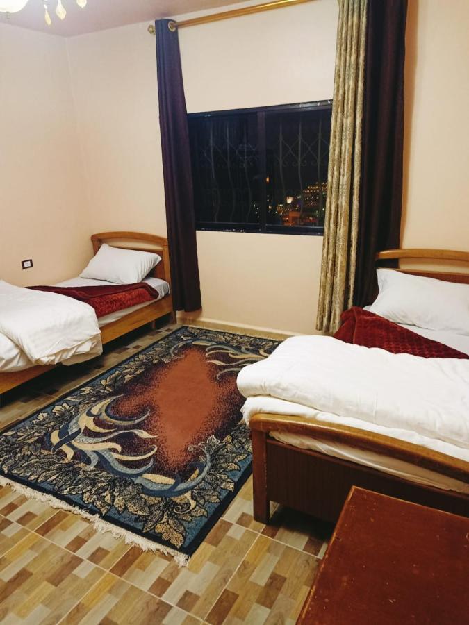 Jordanian Baity Apartment 瓦迪穆萨 外观 照片