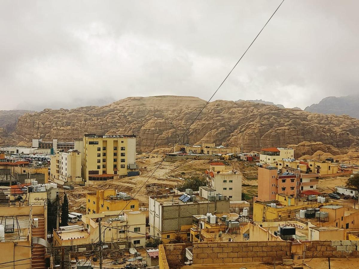 Jordanian Baity Apartment 瓦迪穆萨 外观 照片