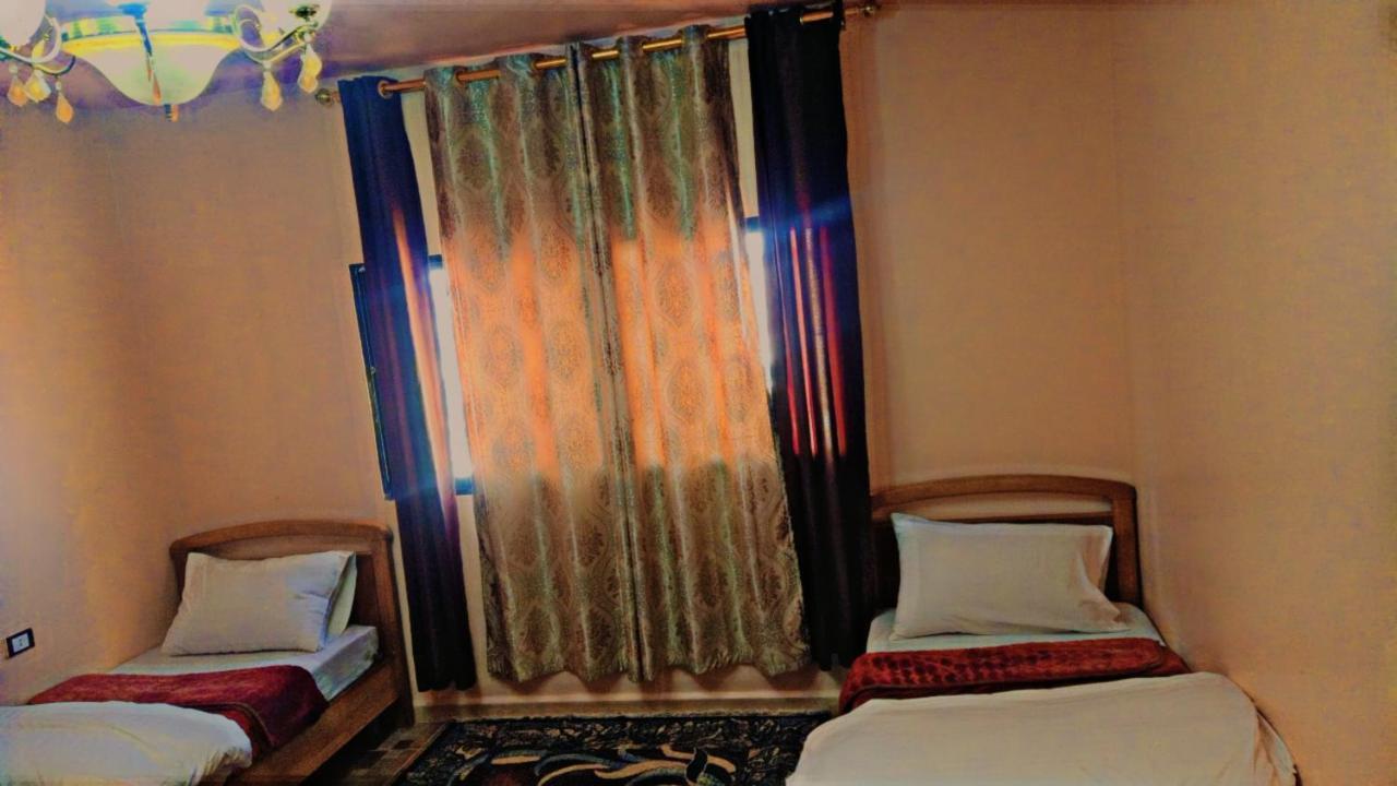 Jordanian Baity Apartment 瓦迪穆萨 外观 照片