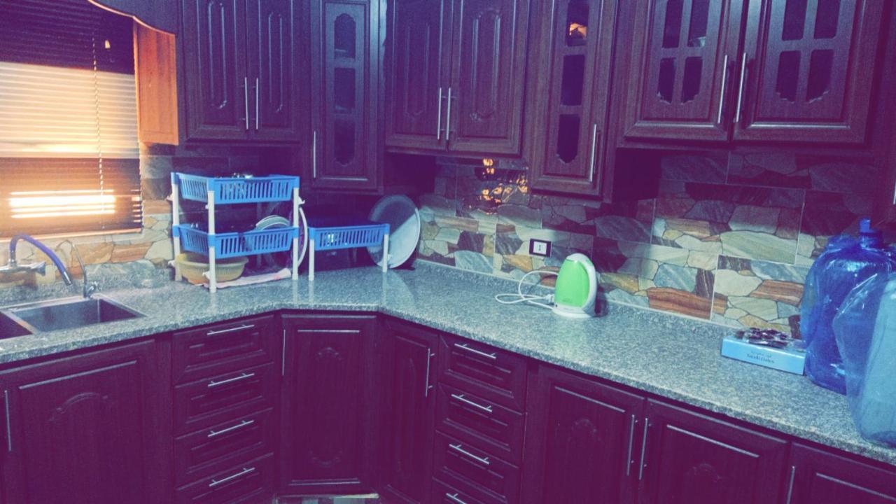 Jordanian Baity Apartment 瓦迪穆萨 外观 照片